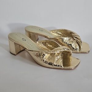 Katy Perry The Tooliped Twisted Block Heel Crinkle Gold Sandals Size 9